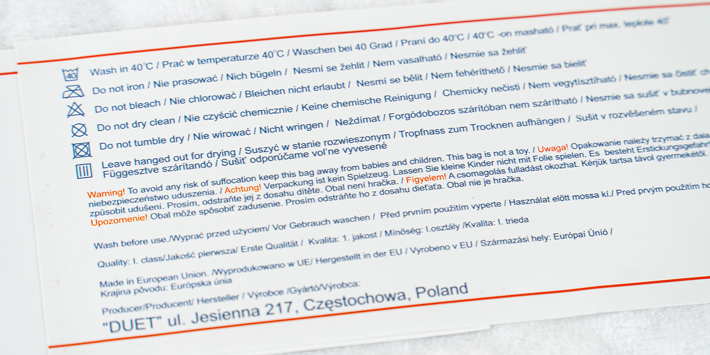 Koc velur tłoczony biały